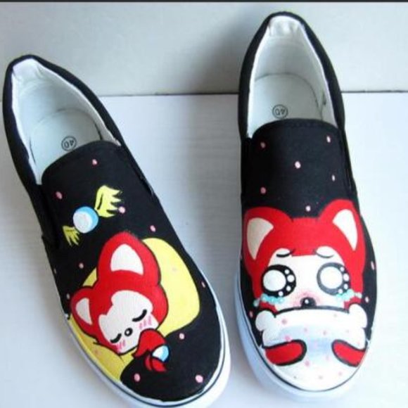 A pair of shoes